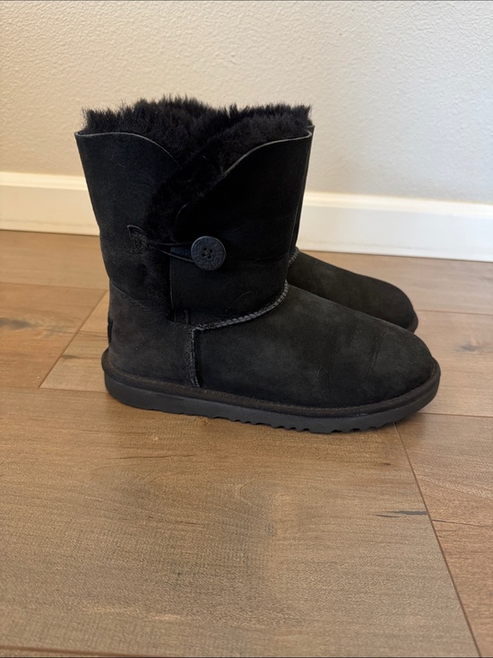 UGG Shoes - Black UGG booties. Youth 6/Women 8